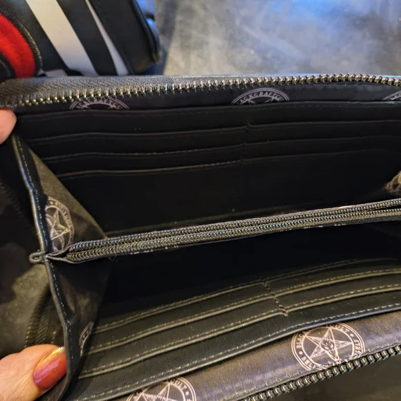 BlackCraft Striped Unholy Handbag - Picture 6 of 6